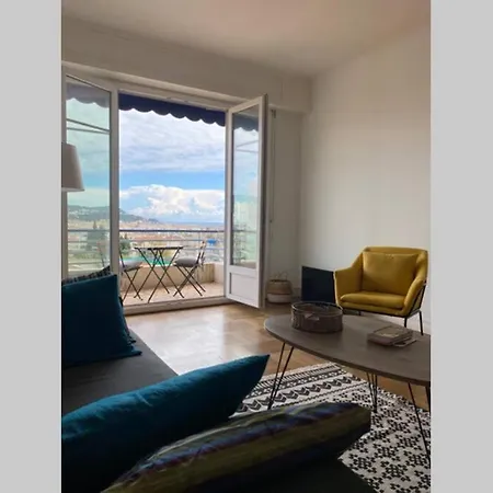 Apartment 3 Pieces Parc Imperial *